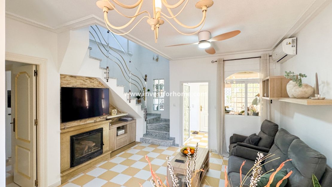 Verkoop - Villa - Torrevieja - Nueva Torrevieja