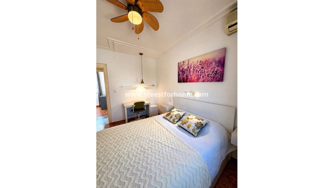 Verkoop - Villa - Torrevieja - Nueva Torrevieja
