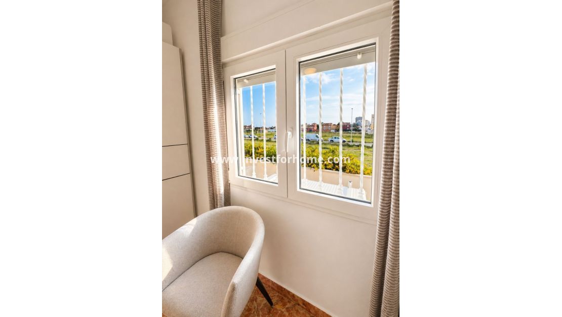 Verkoop - Villa - Torrevieja - Nueva Torrevieja