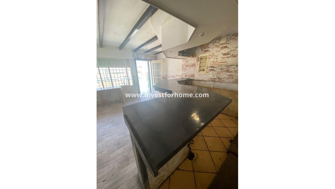 Verkoop - Villa - Torrevieja - Parque Acuático - Sector 25