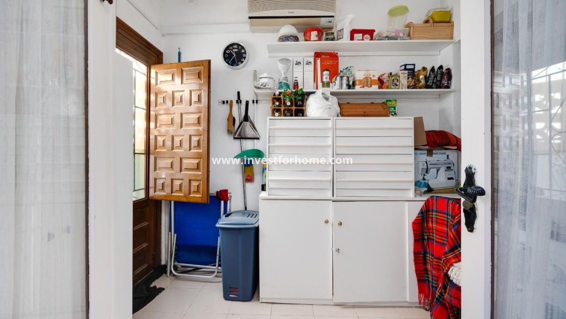 Verkoop - Villa - Torrevieja - Playa de los Locos