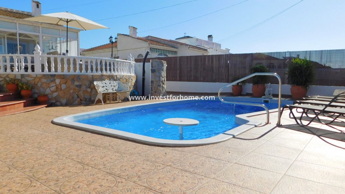 Verkoop - Villa - Torrevieja - San Luis
