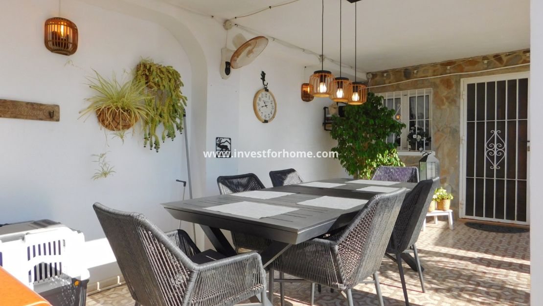 Verkoop - Villa - Torrevieja - San Luis