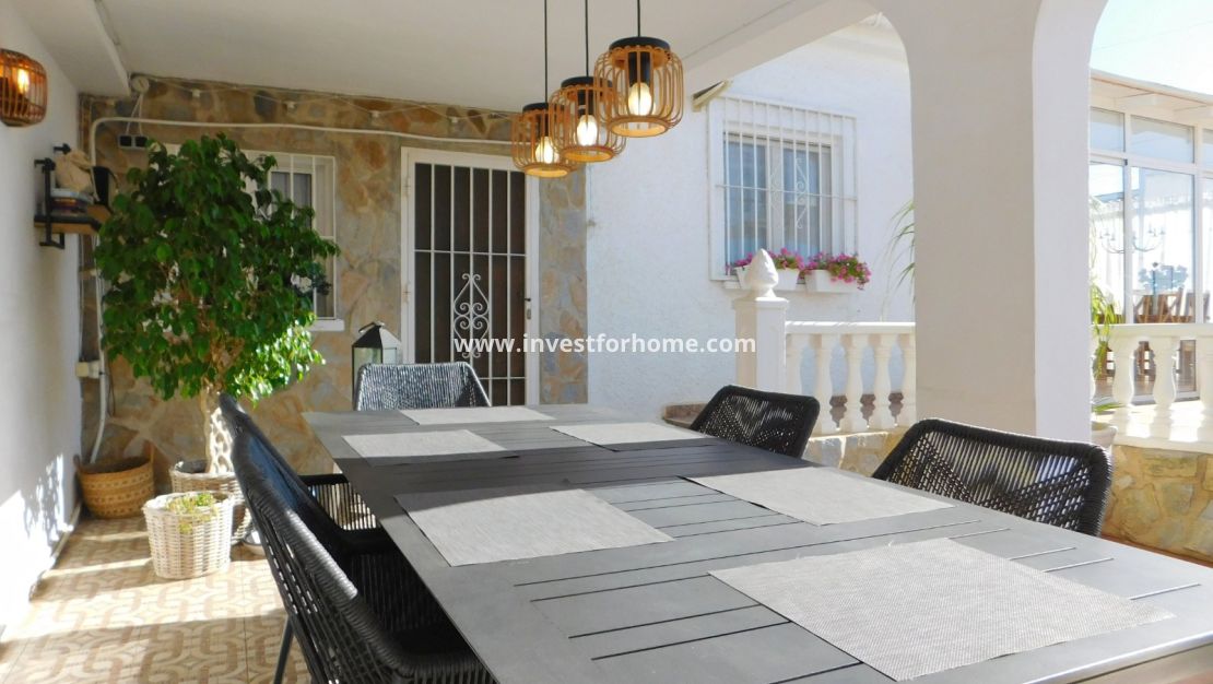 Verkoop - Villa - Torrevieja - San Luis
