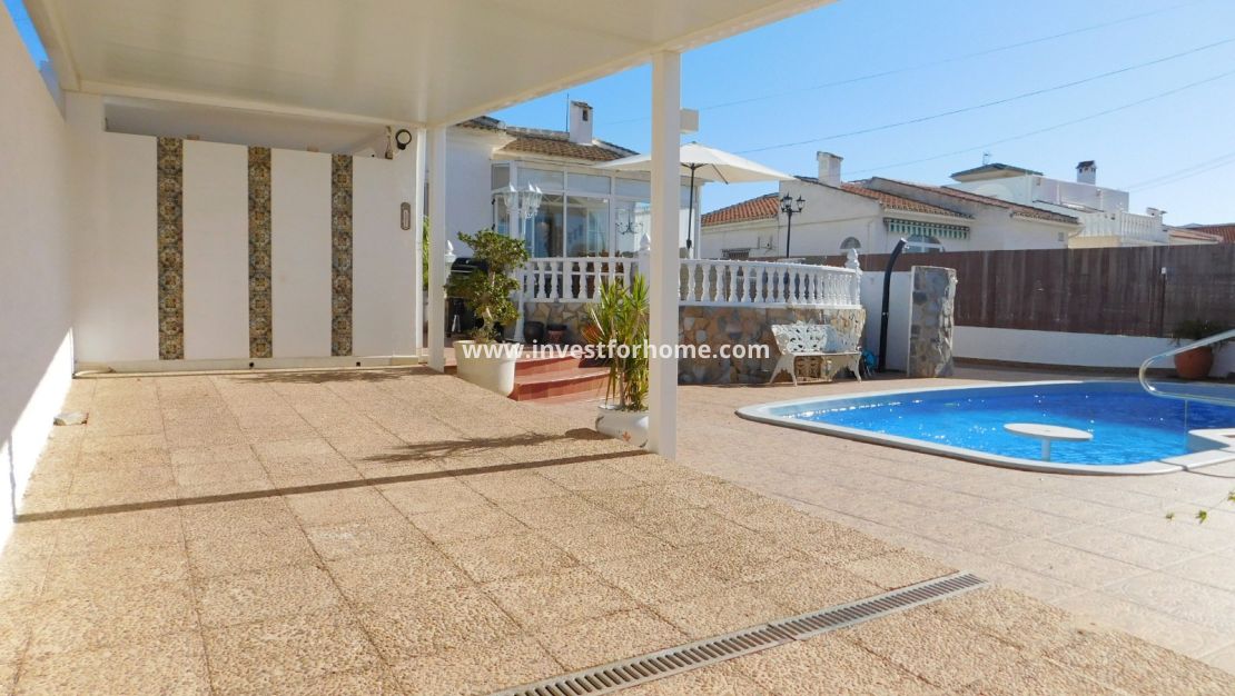 Verkoop - Villa - Torrevieja - San Luis