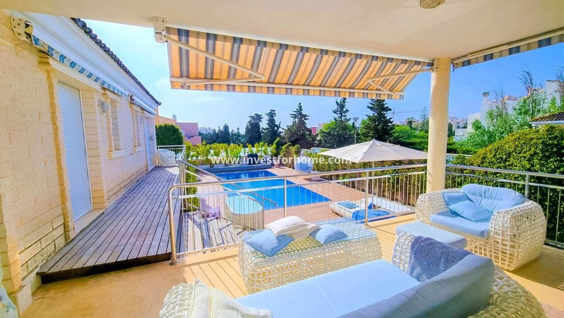 Verkoop - Villa - Torrevieja - Torrelamata - La Mata