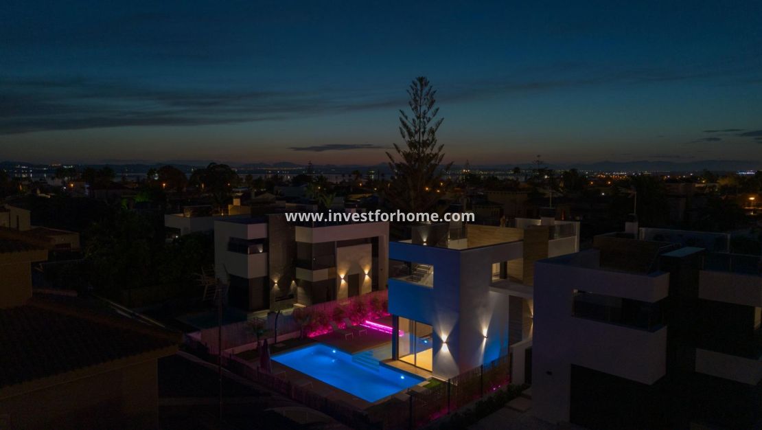 Verkoop - Villa - Torrevieja - Torreta Florida