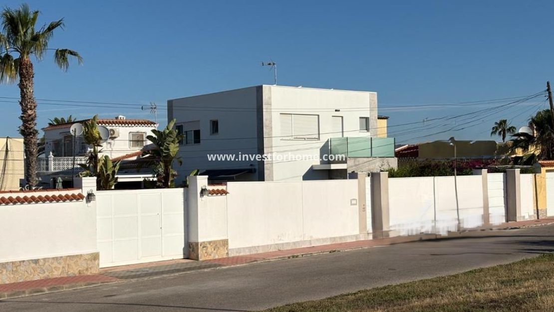 Verkoop - Villa - Torrevieja - Torreta Florida