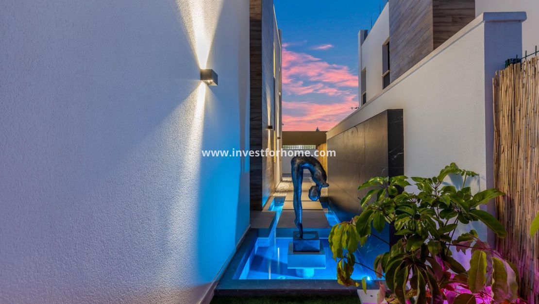 Verkoop - Villa - Torrevieja - Torreta Florida
