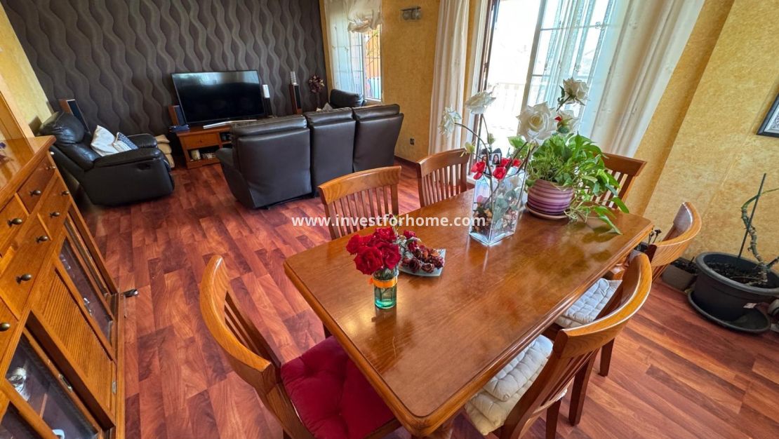 Verkoop - Villa - Torrevieja - Zona Los Frutales