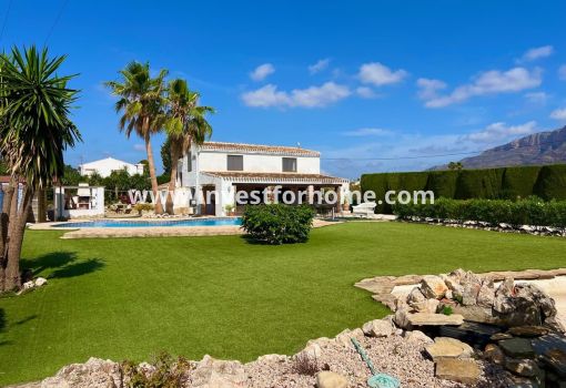 Villa - Försäljning - Jávea - Costa Blanca