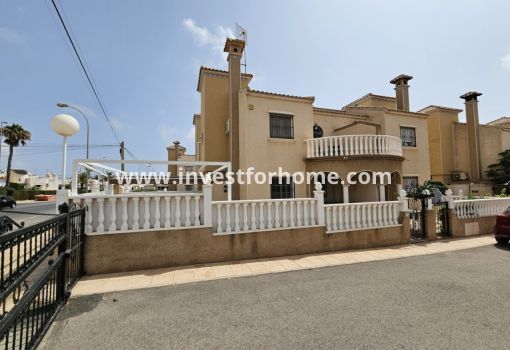 Villa - Försäljning - Orihuela Costa - Costa Blanca