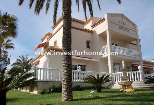 Villa - Försäljning - Orihuela Costa - Costa Blanca