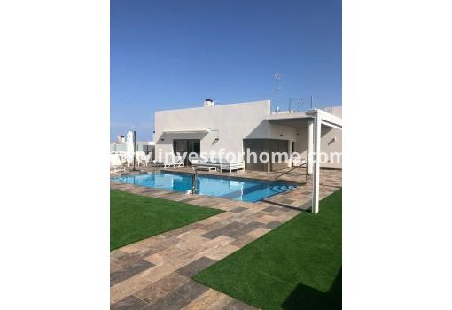 Villa - Försäljning - Orihuela Costa - Costa Blanca