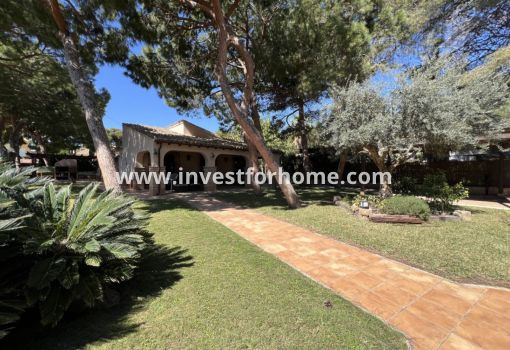 Villa - Försäljning - Orihuela Costa - Costa Blanca