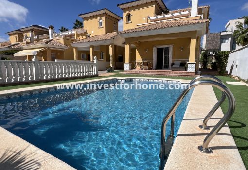 Villa - Försäljning - Orihuela Costa - Costa Blanca