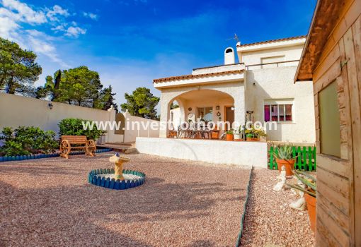 Villa - Försäljning - Orihuela Costa - Costa Blanca