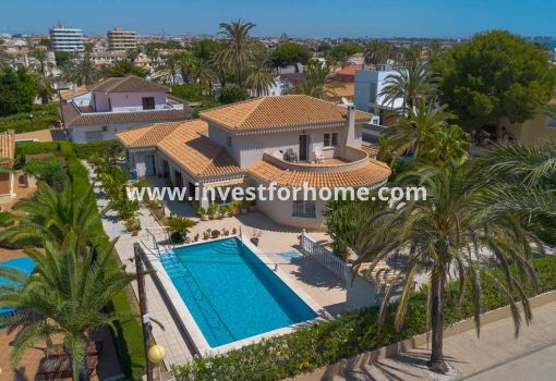 Villa - Försäljning - Orihuela Costa - Costa Blanca