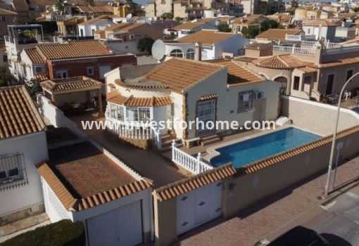 Villa - Försäljning - Orihuela Costa - Costa Blanca