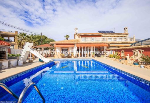 Villa - Försäljning - Orihuela Costa - Costa Blanca