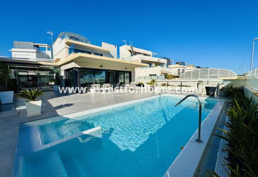 Villa - Försäljning - Orihuela Costa - Costa Blanca