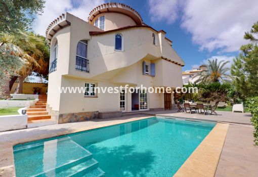 Villa - Försäljning - Orihuela Costa - Costa Blanca