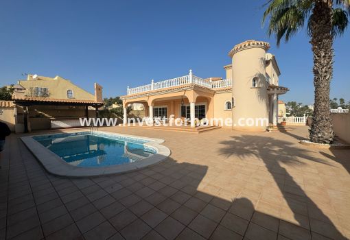 Villa - Försäljning - Orihuela Costa - Costa Blanca