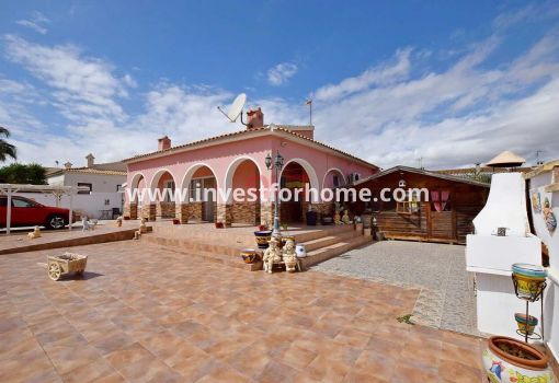 Villa - Försäljning - Orihuela Costa - Costa Blanca