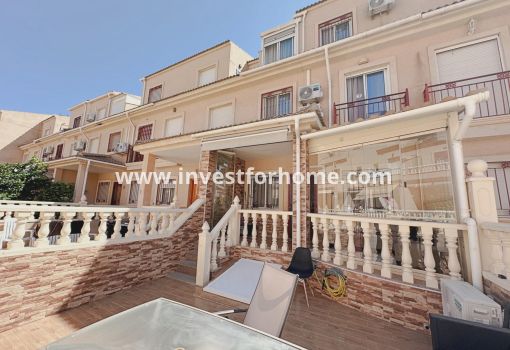 Villa - Försäljning - Orihuela Costa - La Zenia