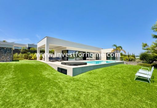 Villa - Försäljning - Orihuela Costa - Las Colinas Golf