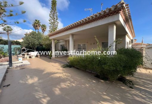 Villa - Försäljning - Orihuela Costa - Playa Flamenca