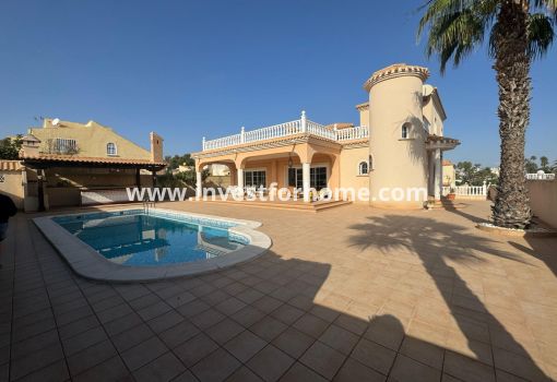 Villa - Försäljning - Orihuela Costa - Playa Flamenca