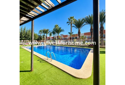 Villa - Försäljning - Orihuela Costa - Villamartín