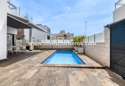 Villa - Försäljning - Orihuela Costa - Villamartín