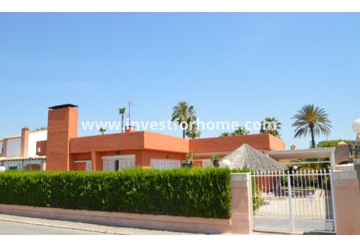 Villa - Försäljning - Torrevieja - Costa Blanca