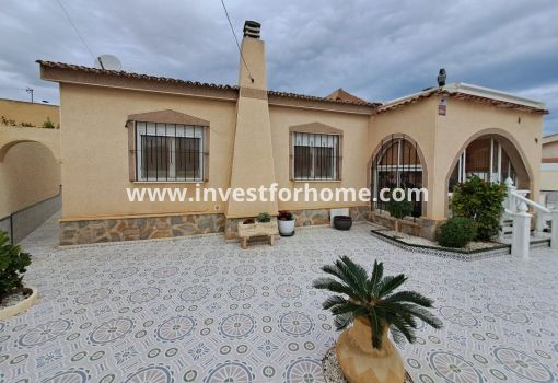 Villa - Försäljning - Torrevieja - Costa Blanca