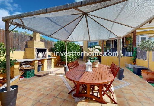 Villa - Försäljning - Torrevieja - Nueva Torrevieja - Aguas Nuevas