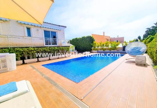 Villa - Försäljning - Torrevieja - Torrelamata - La Mata
