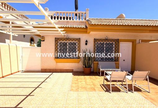 Villa - Sale - Los Montesinos - Urbanizacion montesol