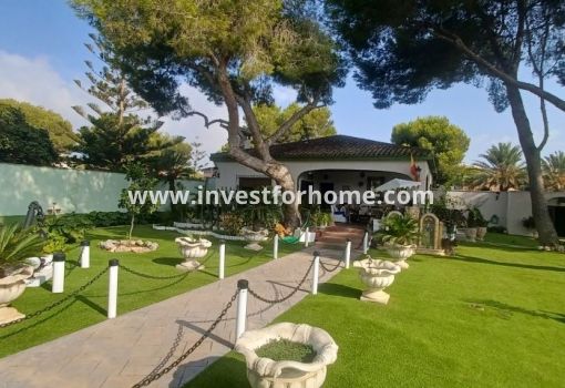 Villa - Sale - Orihuela Costa - Costa Blanca