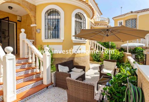 Villa - Sale - Orihuela Costa - Costa Blanca