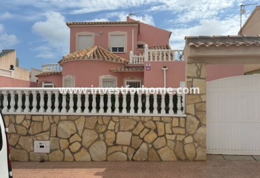 Villa - Sale - Orihuela Costa - Costa Blanca