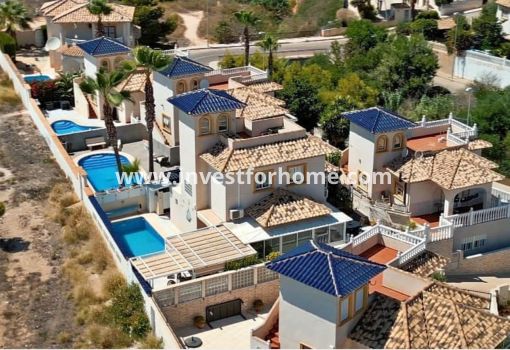Villa - Sale - Orihuela Costa - Costa Blanca