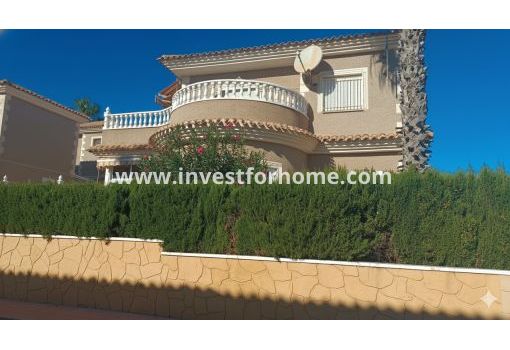 Villa - Sale - Orihuela Costa - Costa Blanca