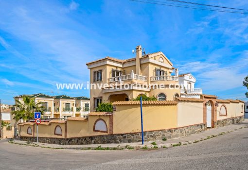 Villa - Sale - Orihuela Costa - Costa Blanca