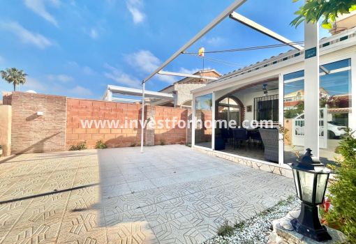 Villa - Sale - Orihuela Costa - Los Almendros-la Florida