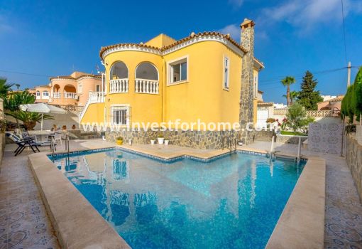 Villa - Sale - Orihuela Costa - Villamartín