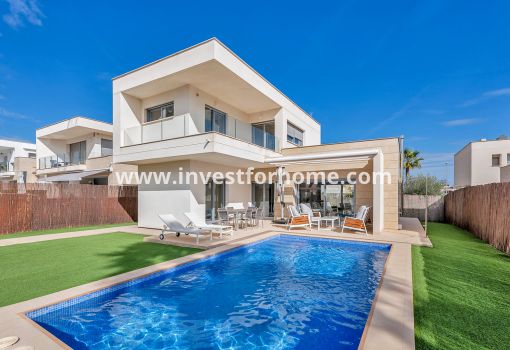 Villa - Sale - Orihuela Costa - Vistabella Golf