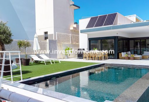 Villa - Sale - San Miguel de Salinas - Bellavista