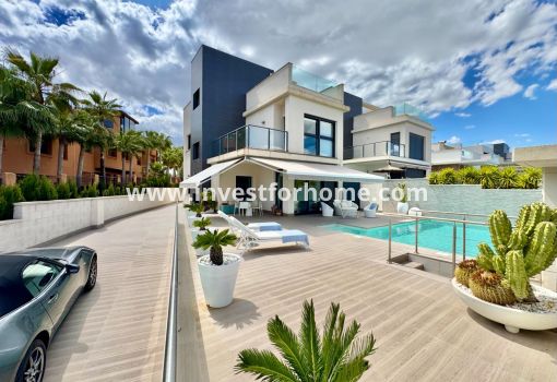 Villa - Sale - San Miguel de Salinas - Bellavista